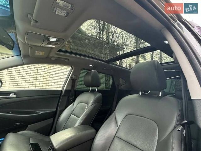 Хендай Туксон, объемом двигателя 2 л и пробегом 45 тыс. км за 32000 $, фото 13 на Automoto.ua