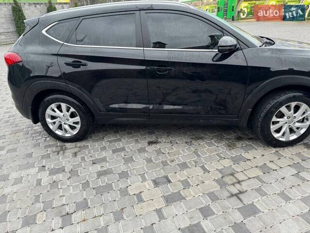 Хендай Туксон, объемом двигателя 2 л и пробегом 39 тыс. км за 24000 $, фото 2 на Automoto.ua