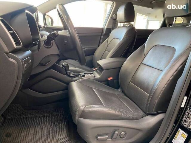 Хендай Туксон, объемом двигателя 0 л и пробегом 135 тыс. км за 23990 $, фото 23 на Automoto.ua