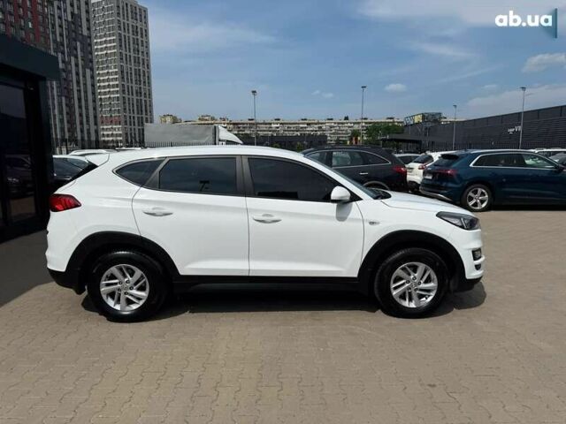 Хендай Туксон, объемом двигателя 0 л и пробегом 110 тыс. км за 17999 $, фото 6 на Automoto.ua