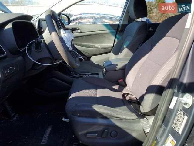 Хендай Туксон, об'ємом двигуна 2 л та пробігом 76 тис. км за 2700 $, фото 6 на Automoto.ua