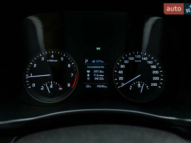 Хендай Туксон, объемом двигателя 2 л и пробегом 95 тыс. км за 21697 $, фото 12 на Automoto.ua