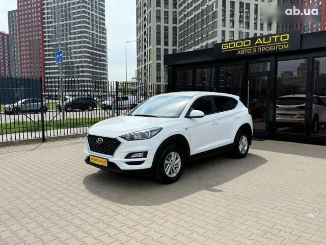 Хендай Туксон, объемом двигателя 0 л и пробегом 110 тыс. км за 17999 $, фото 2 на Automoto.ua