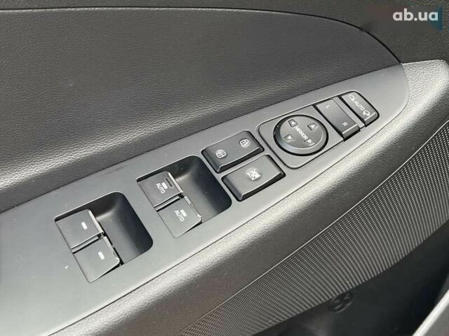 Хендай Туксон 2020 в Киеве на Automoto.ua Хендай Туксон, объемом двигателя 2 л и пробегом 64 тыс. км за 32900 $, фото 16 на Automoto.ua