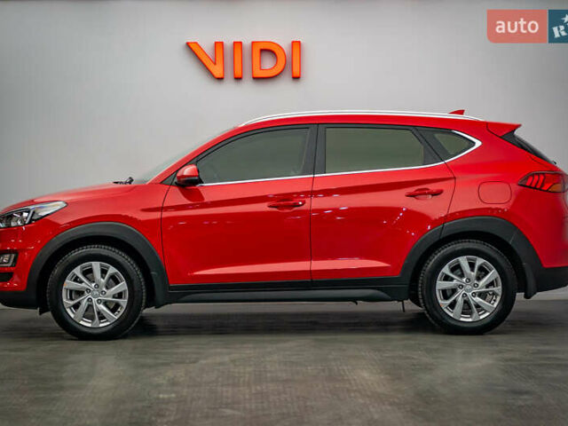 Хендай Туксон, объемом двигателя 2 л и пробегом 95 тыс. км за 21697 $, фото 2 на Automoto.ua