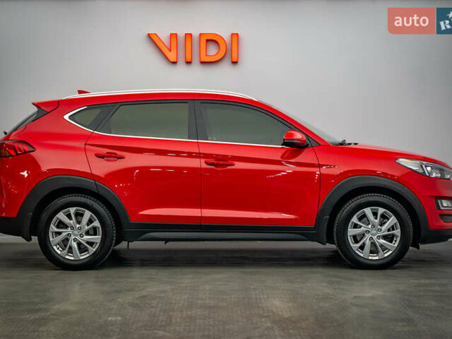 Хендай Туксон, объемом двигателя 2 л и пробегом 95 тыс. км за 21697 $, фото 3 на Automoto.ua