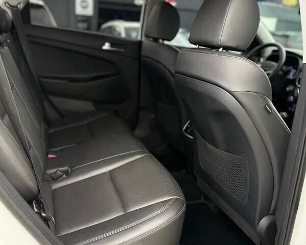 Хендай Туксон 2020 в Одессе на Automoto.ua Хендай Туксон, объемом двигателя 2 л и пробегом 135 тыс. км за 23999 $, фото 16 на Automoto.ua