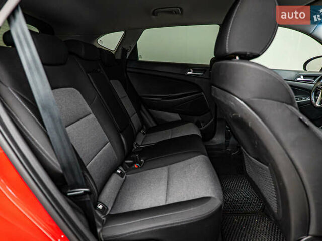 Хендай Туксон, объемом двигателя 2 л и пробегом 95 тыс. км за 21697 $, фото 19 на Automoto.ua