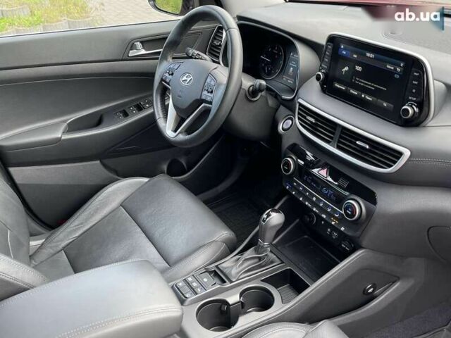 Хендай Туксон 2020 в Киеве на Automoto.ua Хендай Туксон, объемом двигателя 2 л и пробегом 64 тыс. км за 32900 $, фото 26 на Automoto.ua