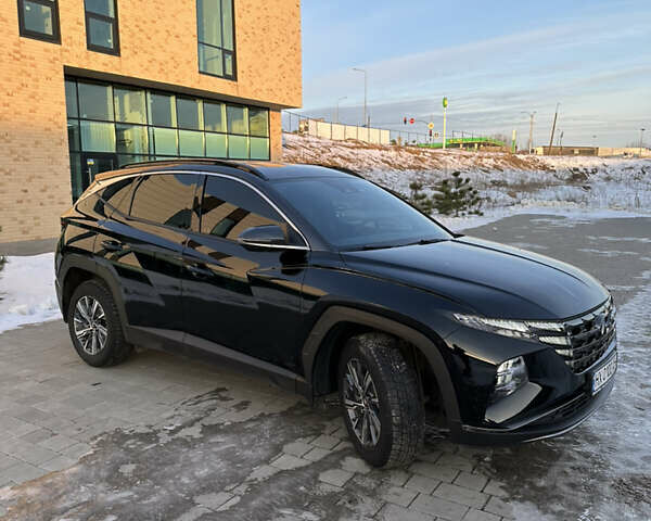 Хендай Туксон, объемом двигателя 1.6 л и пробегом 28 тыс. км за 30500 $, фото 3 на Automoto.ua