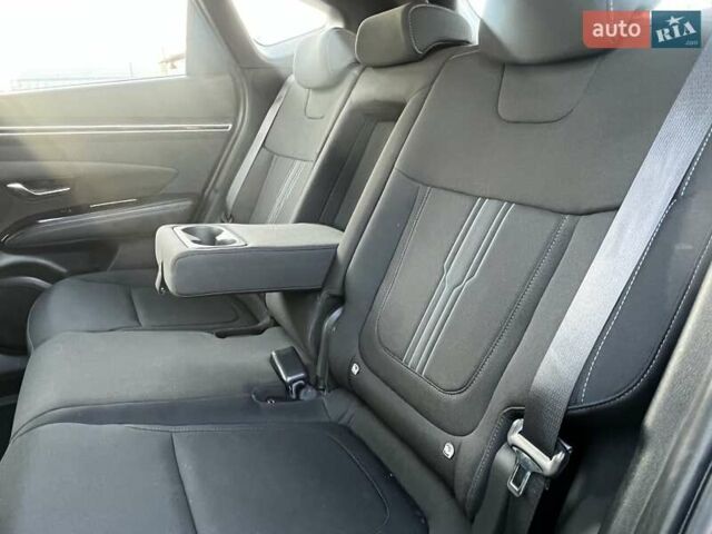 Хендай Туксон, объемом двигателя 2 л и пробегом 30 тыс. км за 28700 $, фото 19 на Automoto.ua