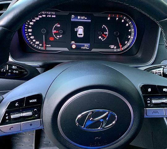 Хендай Туксон, объемом двигателя 2 л и пробегом 17 тыс. км за 28000 $, фото 4 на Automoto.ua