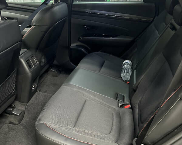 Хендай Туксон, объемом двигателя 1.6 л и пробегом 14 тыс. км за 29500 $, фото 15 на Automoto.ua