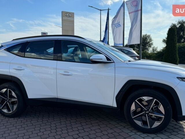 Хендай Туксон, объемом двигателя 2 л и пробегом 0 тыс. км за 32060 $, фото 2 на Automoto.ua