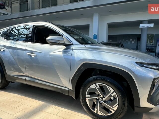 Хендай Туксон, объемом двигателя 2 л и пробегом 0 тыс. км за 26111 $, фото 3 на Automoto.ua