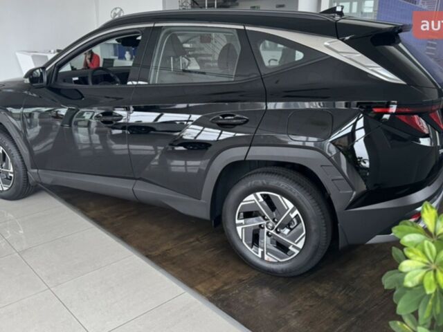 Хендай Туксон, объемом двигателя 2 л и пробегом 0 тыс. км за 30012 $, фото 3 на Automoto.ua