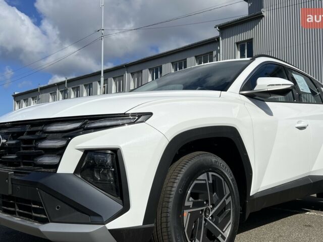 Хендай Туксон 2025 года купить новое авто Хендай Туксон 2025 года от официального дилера Автоцентр AUTO.RIA Хендай фото