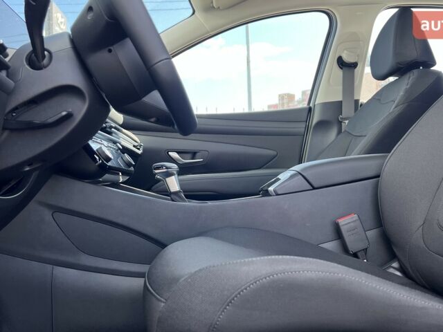 Хендай Туксон 2025 года купить новое авто Хендай Туксон 2025 года от официального дилера Автоцентр AUTO.RIA Хендай фото