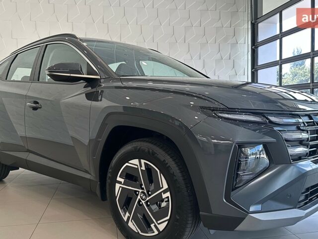 Хендай Туксон 2025 року купити нове авто Хендай Туксон 2025 року від офіційного дилера Офіційний дилер Hyundai Перфект Моторс Хендай фото