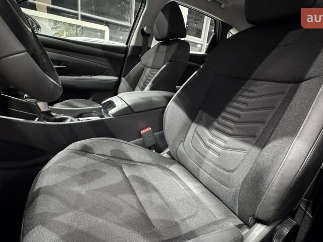 Хендай Туксон, объемом двигателя 2 л и пробегом 0 тыс. км за 32005 $, фото 24 на Automoto.ua