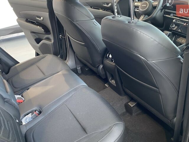 Хендай Туксон, объемом двигателя 2 л и пробегом 0 тыс. км за 32050 $, фото 11 на Automoto.ua
