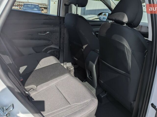 Хендай Туксон, объемом двигателя 2 л и пробегом 0 тыс. км за 28552 $, фото 16 на Automoto.ua