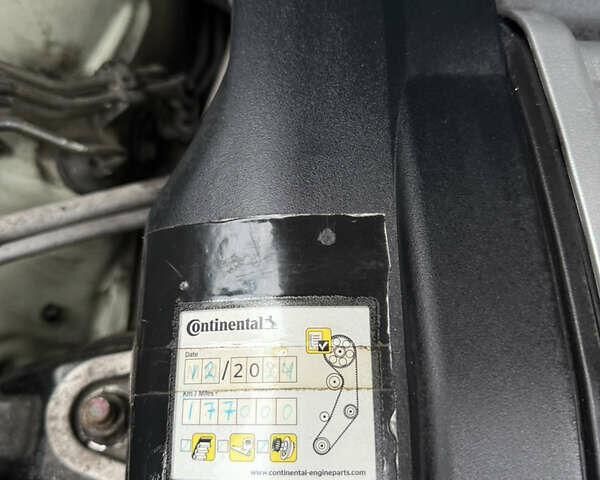 Жовтий Хендай Туксон, об'ємом двигуна 1.98 л та пробігом 192 тис. км за 6800 $, фото 11 на Automoto.ua