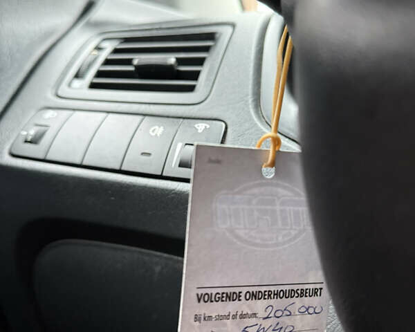 Жовтий Хендай Туксон, об'ємом двигуна 1.98 л та пробігом 192 тис. км за 6800 $, фото 13 на Automoto.ua