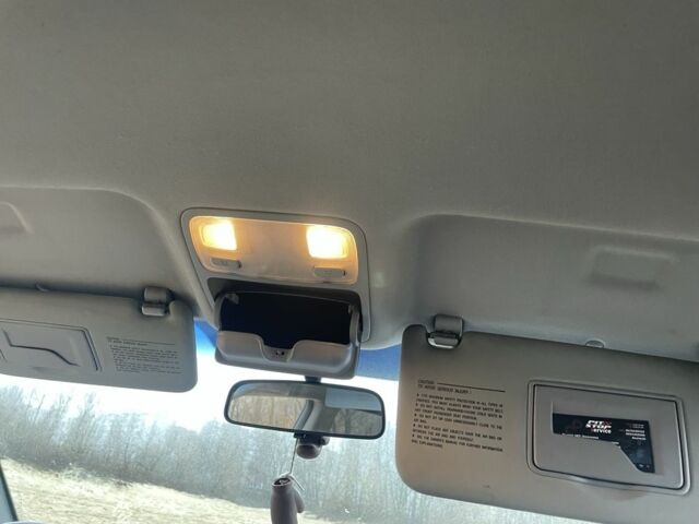 Серый Хендай Туксон, объемом двигателя 2 л и пробегом 267 тыс. км за 4300 $, фото 21 на Automoto.ua