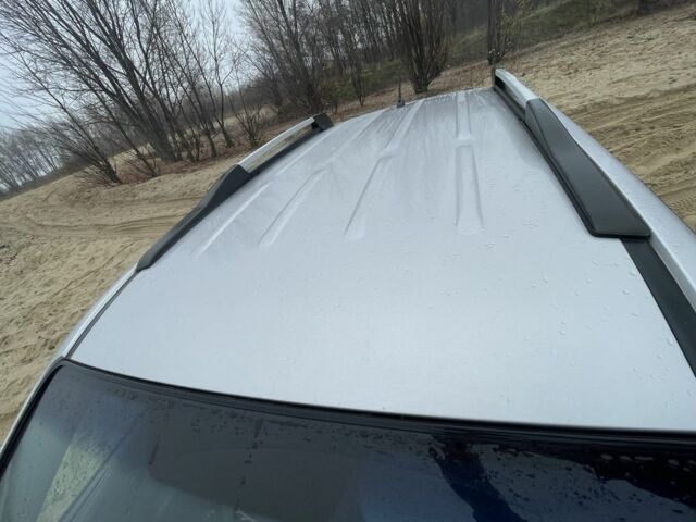 Серый Хендай Туксон, объемом двигателя 2 л и пробегом 267 тыс. км за 4300 $, фото 6 на Automoto.ua