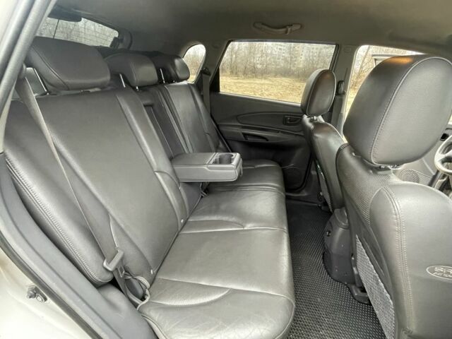 Серый Хендай Туксон, объемом двигателя 2 л и пробегом 267 тыс. км за 4300 $, фото 14 на Automoto.ua