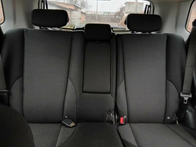 Серый Хендай Туксон, объемом двигателя 2 л и пробегом 78 тыс. км за 11600 $, фото 5 на Automoto.ua