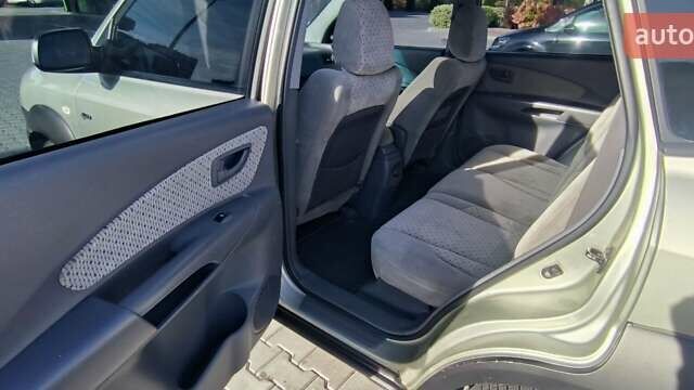 Серый Хендай Туксон, объемом двигателя 1.99 л и пробегом 275 тыс. км за 4400 $, фото 13 на Automoto.ua