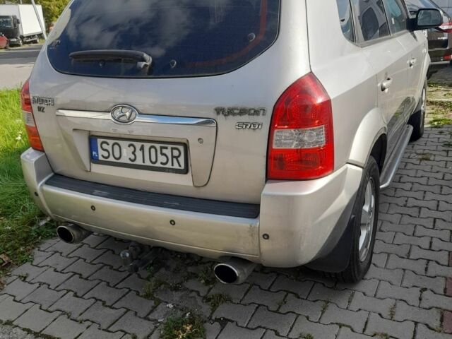 Сірий Хендай Туксон, об'ємом двигуна 0 л та пробігом 180 тис. км за 3000 $, фото 2 на Automoto.ua