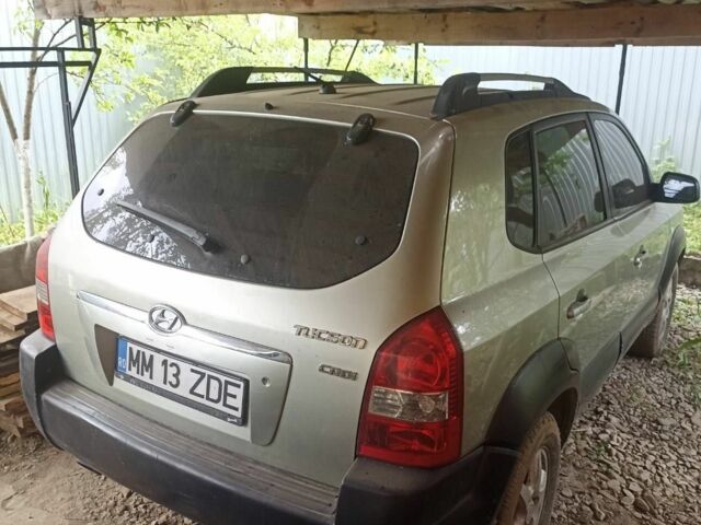 Хендай Туксон 2005 в Тячеве на Automoto.ua Серый Хендай Туксон, объемом двигателя 0 л и пробегом 245 тыс. км за 3700 $, фото 1 на Automoto.ua