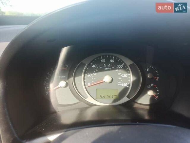 Серый Хендай Туксон, объемом двигателя 2.7 л и пробегом 106 тыс. км за 7500 $, фото 7 на Automoto.ua