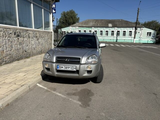 Серый Хендай Туксон, объемом двигателя 2 л и пробегом 270 тыс. км за 7300 $, фото 13 на Automoto.ua