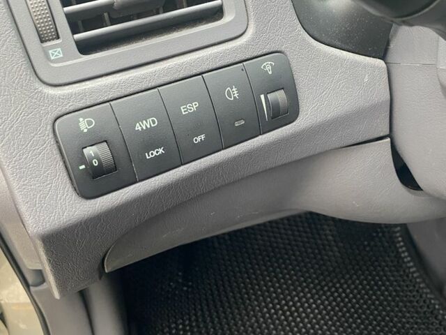 Серый Хендай Туксон, объемом двигателя 2.7 л и пробегом 172 тыс. км за 7500 $, фото 8 на Automoto.ua