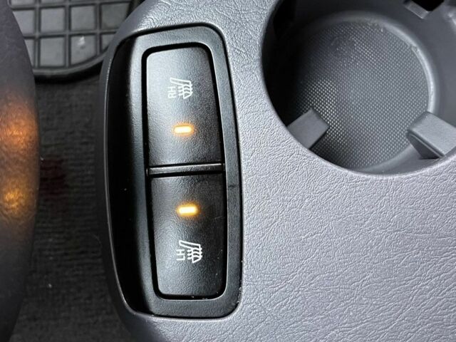 Сірий Хендай Туксон, об'ємом двигуна 2 л та пробігом 187 тис. км за 7650 $, фото 14 на Automoto.ua