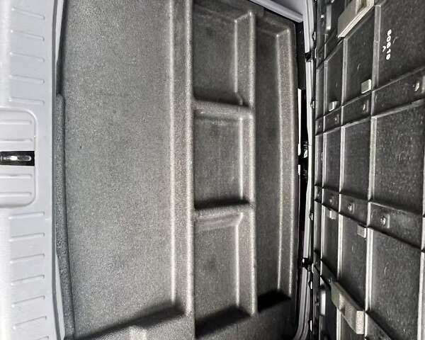 Серый Хендай Туксон, объемом двигателя 1.98 л и пробегом 243 тыс. км за 7100 $, фото 14 на Automoto.ua