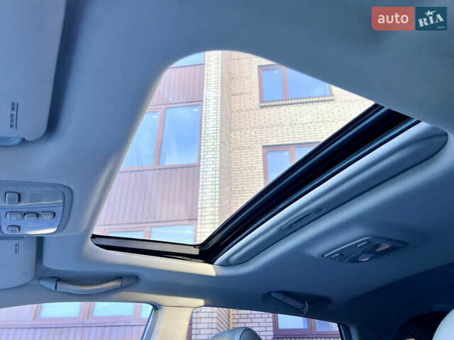 Сірий Хендай Туксон, об'ємом двигуна 2 л та пробігом 215 тис. км за 7350 $, фото 34 на Automoto.ua