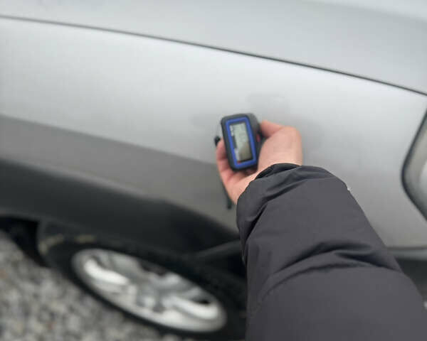 Серый Хендай Туксон, объемом двигателя 1.98 л и пробегом 241 тыс. км за 7000 $, фото 31 на Automoto.ua