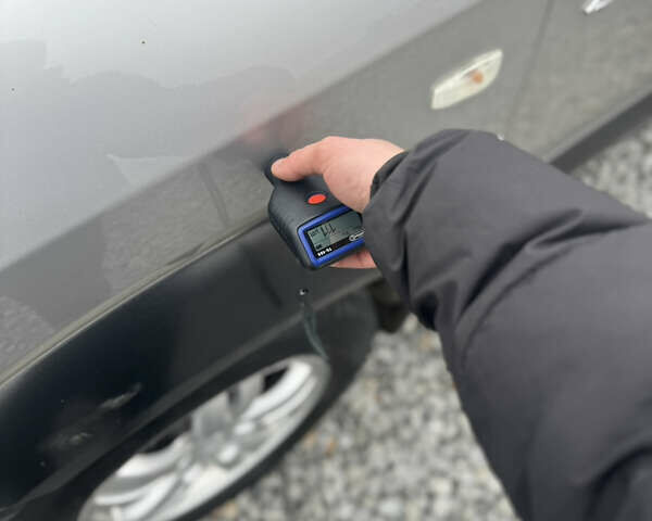 Серый Хендай Туксон, объемом двигателя 1.98 л и пробегом 241 тыс. км за 7000 $, фото 39 на Automoto.ua