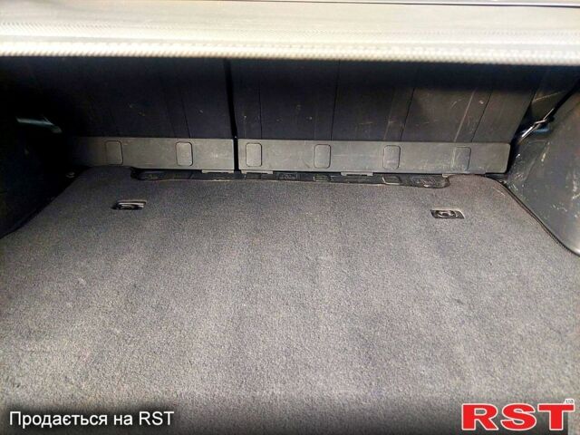 Серый Хендай Туксон, объемом двигателя 2 л и пробегом 175 тыс. км за 6250 $, фото 10 на Automoto.ua