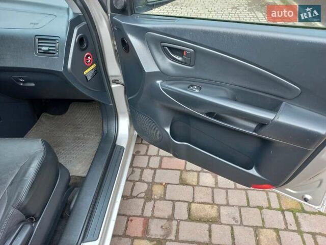 Серый Хендай Туксон, объемом двигателя 2 л и пробегом 224 тыс. км за 6900 $, фото 13 на Automoto.ua