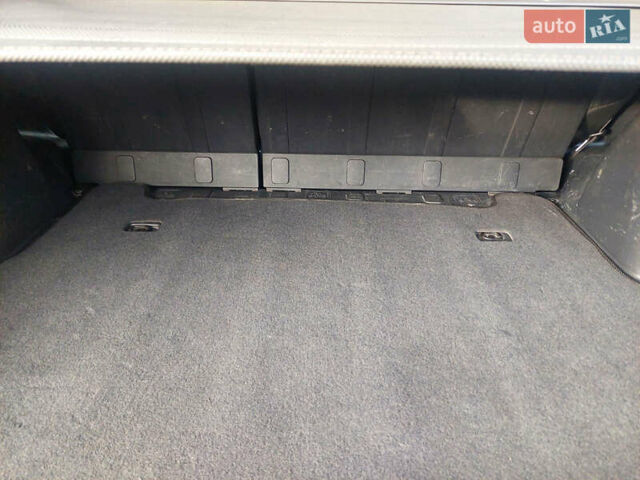 Сірий Хендай Туксон, об'ємом двигуна 1.98 л та пробігом 175 тис. км за 6250 $, фото 12 на Automoto.ua