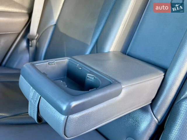 Сірий Хендай Туксон, об'ємом двигуна 2 л та пробігом 215 тис. км за 7350 $, фото 42 на Automoto.ua