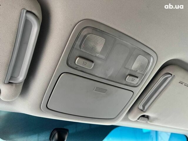 Сірий Хендай Туксон, об'ємом двигуна 2 л та пробігом 263 тис. км за 7440 $, фото 30 на Automoto.ua