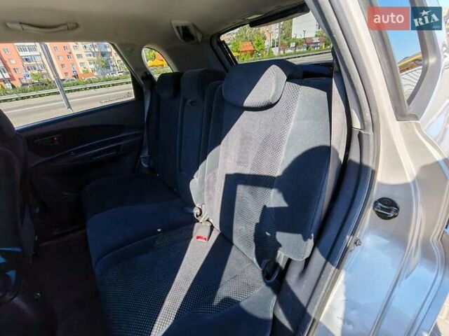 Сірий Хендай Туксон, об'ємом двигуна 2 л та пробігом 191 тис. км за 6500 $, фото 19 на Automoto.ua