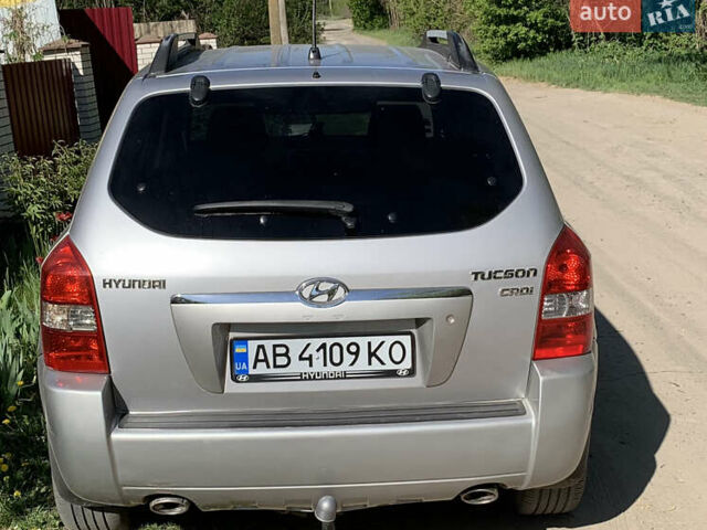 Хендай Туксон 2006 в Гайсине на Automoto.ua Серый Хендай Туксон, объемом двигателя 2 л и пробегом 195 тыс. км за 9200 $, фото 2 на Automoto.ua